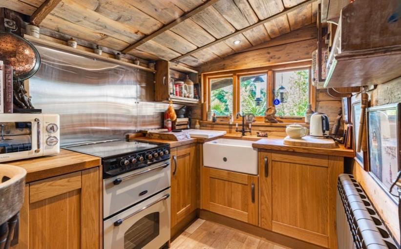 Jungle Cabin Martin Mill Ngoại thất bức ảnh
